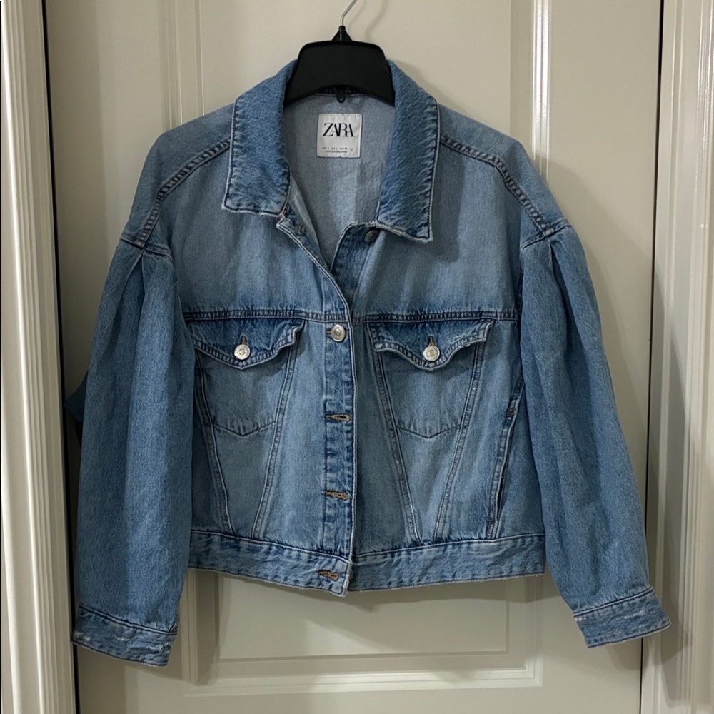 Zara Washed Light Blue Denim Jacket with Puff Sleeves
